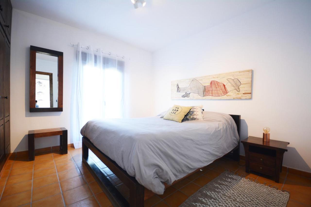Beautiful Spacious Villa With Private Heated Pool In Lajares Kültér fotó